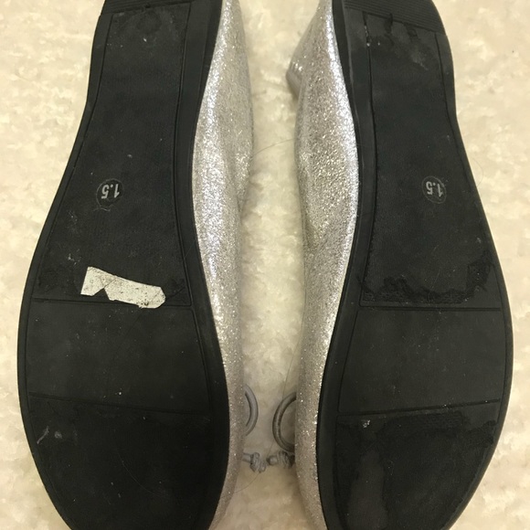 Ballet shoes for little girls - Picture 5 of 5